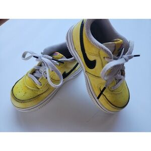Nike Air Force 1‎ "Peace, Love & Basketball" Toddler 8C yellow